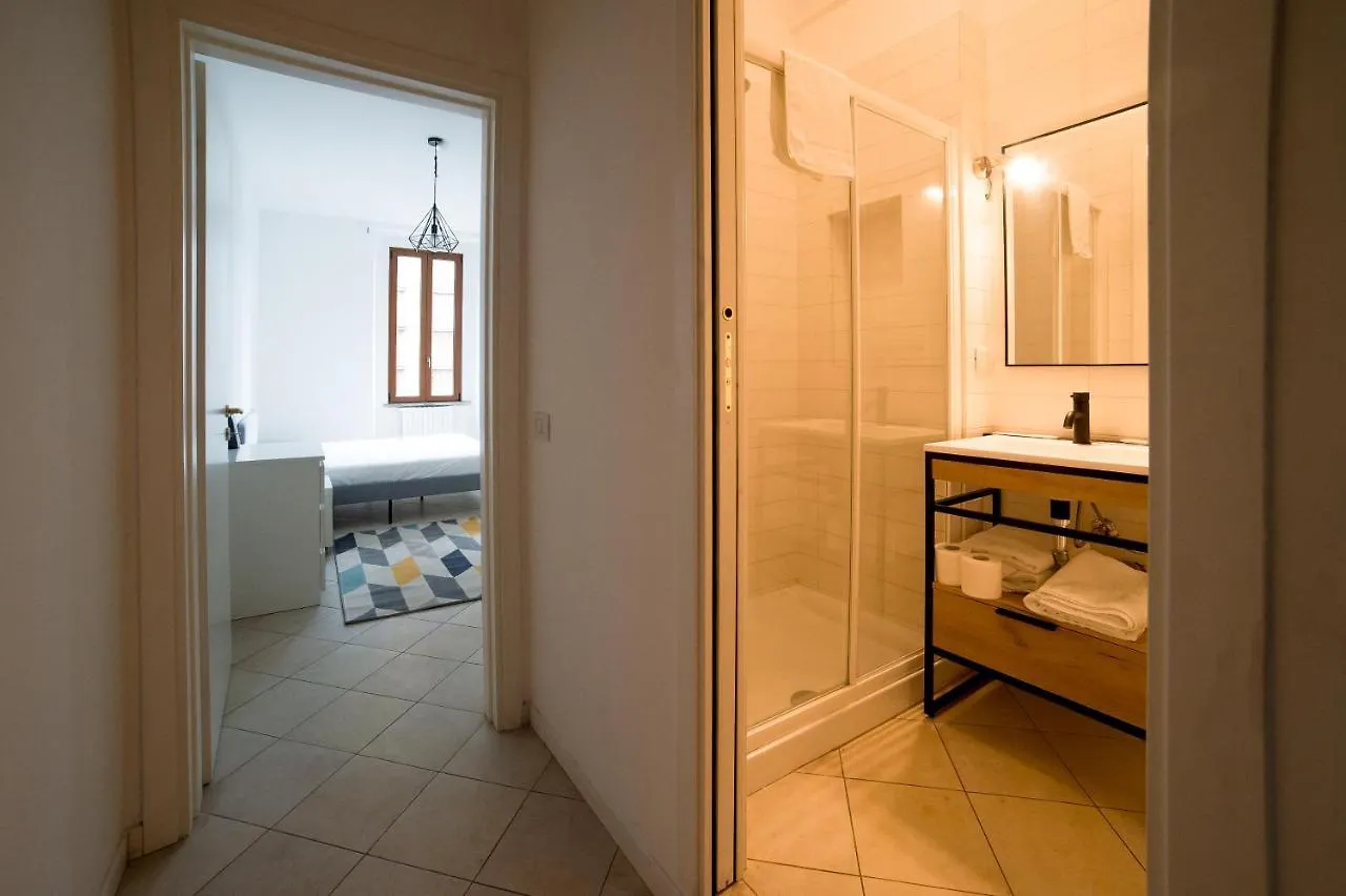 Hbhall Navigli 30 Apartment Milan